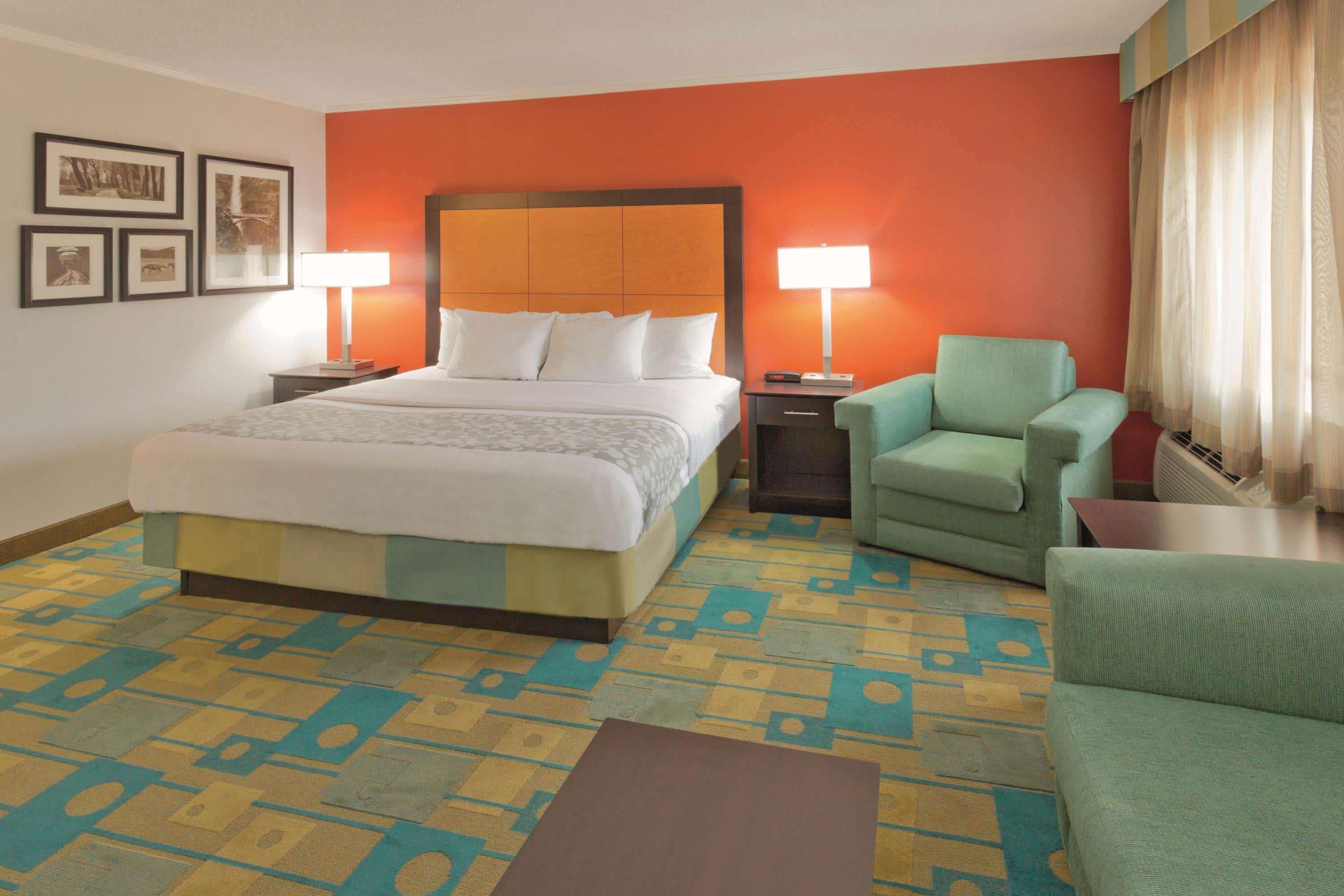 Baymont By Wyndham Meridian Extérieur photo