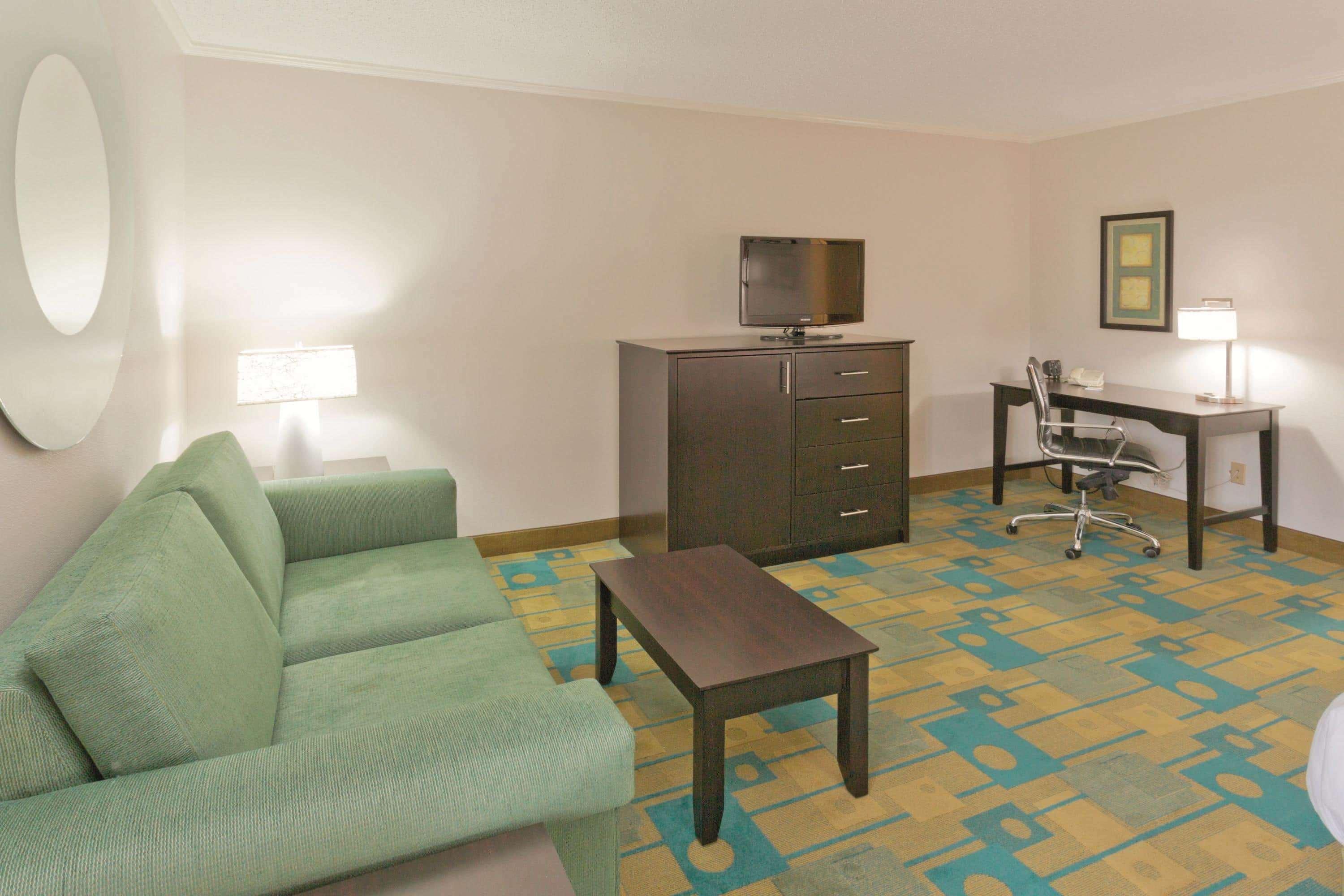 Baymont By Wyndham Meridian Extérieur photo